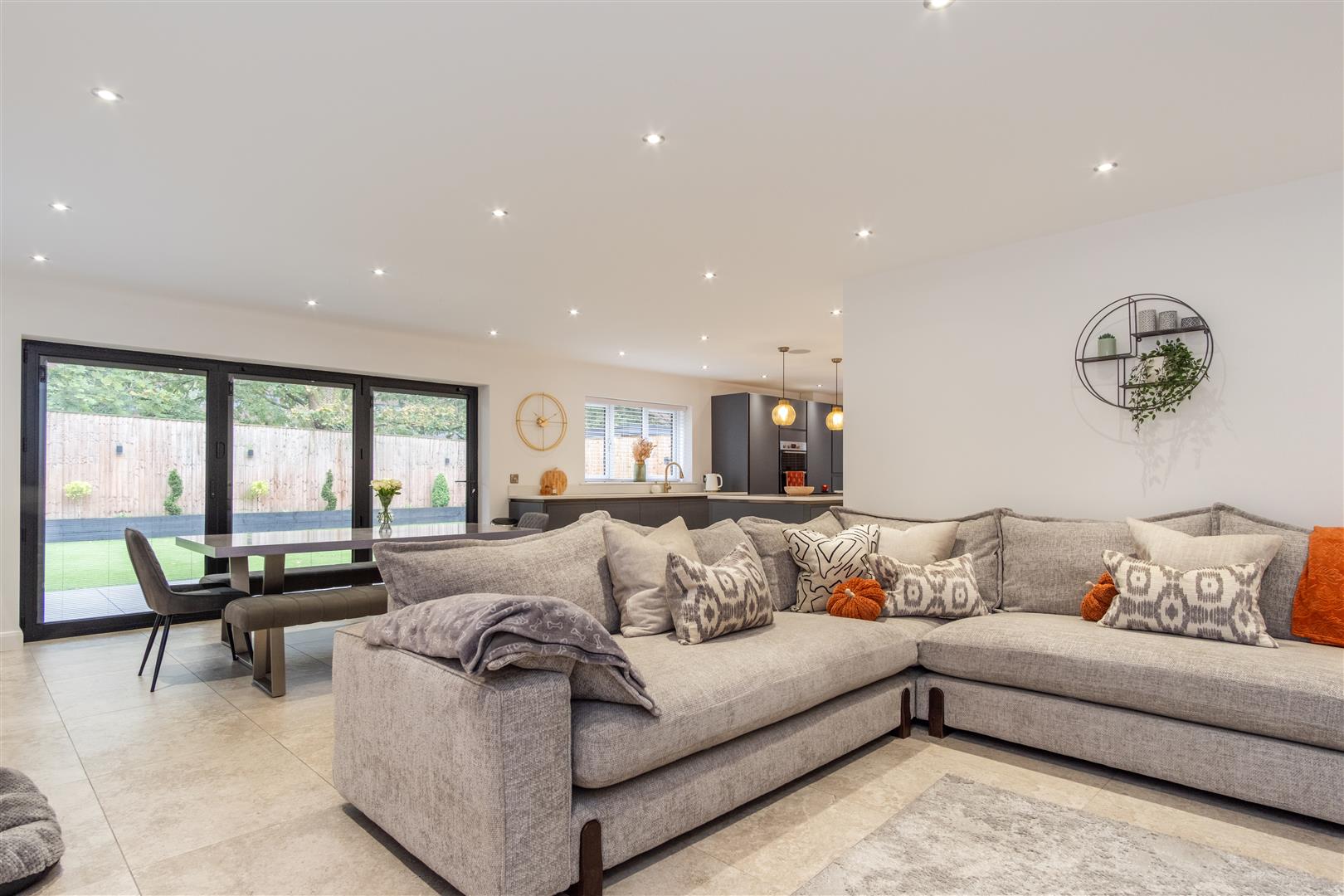 Broadfield drive, Leyland